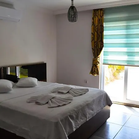 Villa Dalaman'da Doga Manzarali Azur